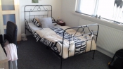 Slaapkamer | Bedden Mooi een persoons bed te koop met matras, Surhuisterveen
