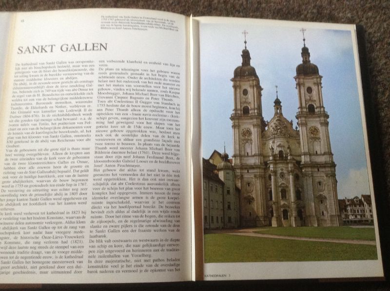Boek van Kathedralen ,prachtige kerken,unieke gebouwen enz..